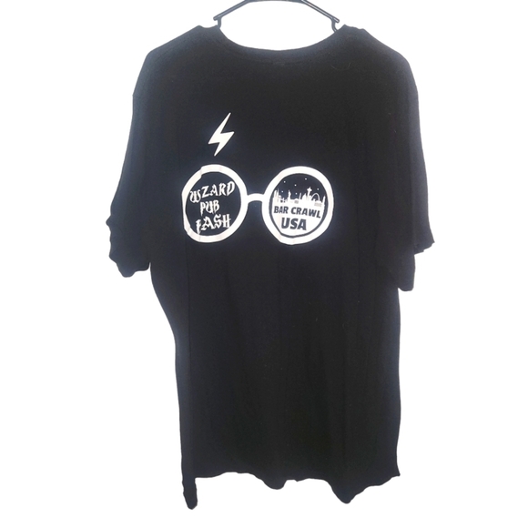 Harry Potter "I'm Just Here for the Butterbeer" Wizards Pub Bash Tee - Picture 2 of 6